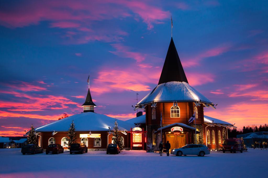 Santa Claus Holiday Village Rovaniemi Bagian luar foto